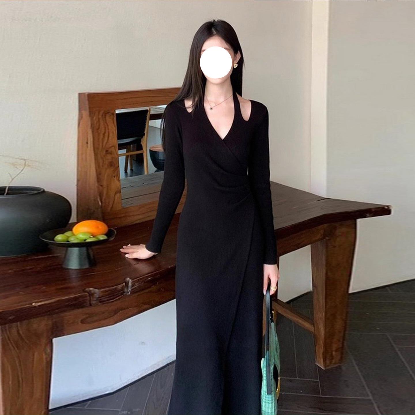 French Style Slim Black Knit Bodycon Dress for Women - Autumn Winter Sweater Dress M (49-54 kg)
French Style Slim Black Knit Bodycon Dress for Women - Autumn Winter Sweater Dress M (49-54 kg)
