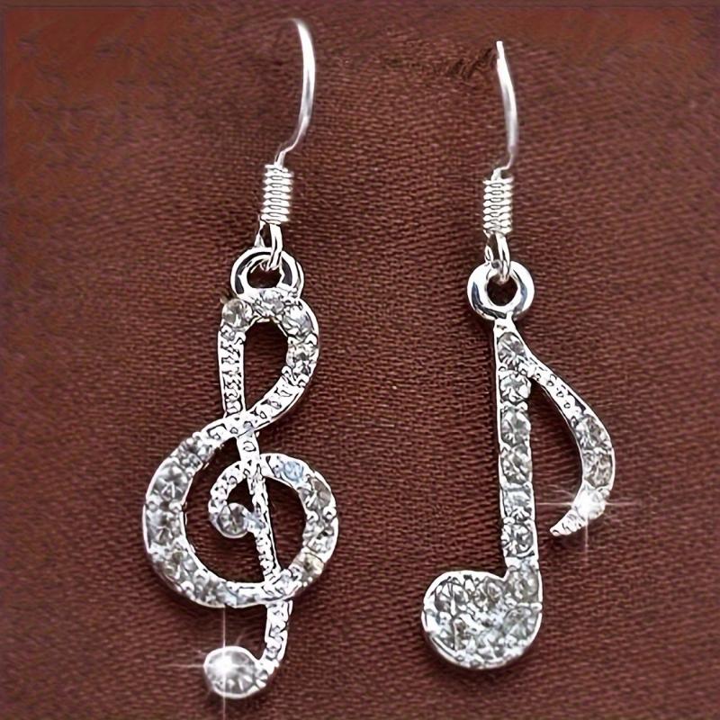 1 Pair Music Note Asymmetrical Earrings For Women, Blingbling Rhinestone Studded, Fashionable Party Style, Dangling Hook Earwear серебряный
1 Pair Music Note Asymmetrical Earrings For Women, Blingbling Rhinestone Studded, Fashionable Party Style, Dangling Hook Earwear серебряный