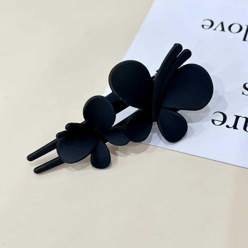 Hair Clip Hair Accessory Decorative Hairpin for Women Girls Stylish Design Durable Material Suitable for Various Hairstyles and Occasions
Hair Clip Hair Accessory Decorative Hairpin for Women Girls Stylish Design Durable Material Suitable for Various Hairstyles and Occasions