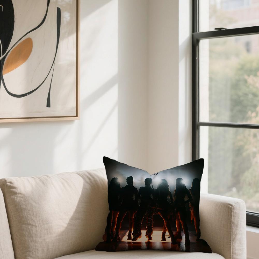 cushion Pop cover For K-KATSEYE Sofa Car Singer Office Cafe Soft Music And Comfortable Double-Sided Printing Pillow Cover 30cmx30cm
cushion Pop cover For K-KATSEYE Sofa Car Singer Office Cafe Soft Music And Comfortable Double-Sided Printing Pillow Cover 30cmx30cm