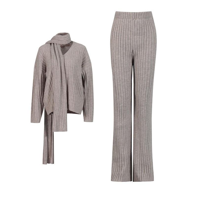 Temperament Casual Two-piece Collar Loose Knitted Sweater + Solid Color High-waist Straight Pant Set L сірий
Temperament Casual Two-piece Collar Loose Knitted Sweater + Solid Color High-waist Straight Pant Set L сірий