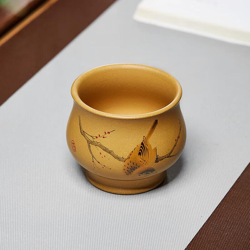 Zun Hu Yixing Zisha Master Teacup with Clay Painted Magpies & Plum Blossoms
Zun Hu Yixing Zisha Master Teacup with Clay Painted Magpies & Plum Blossoms