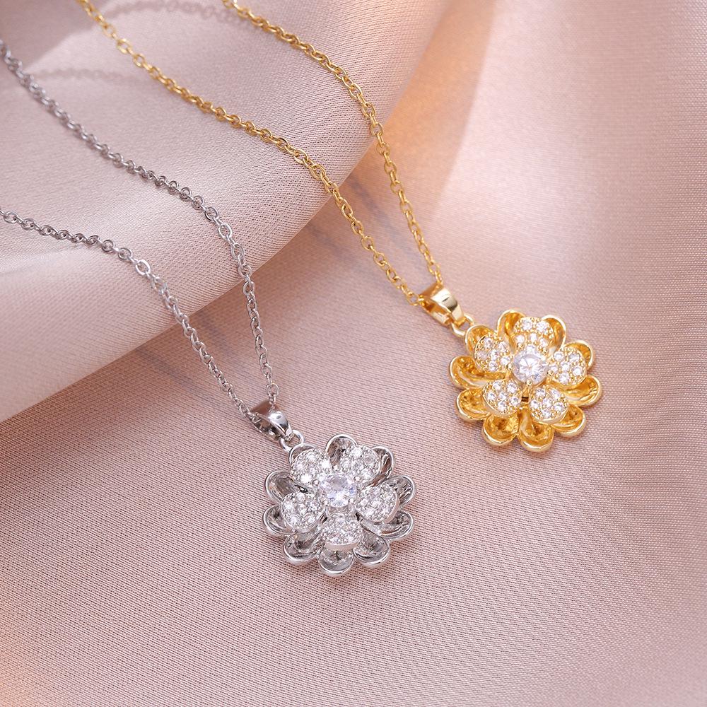 Women s Japanese & Korean Style Rotating Zircon Flower Necklace - Niche Design Titanium Steel Clavicle Chain
Women s Japanese & Korean Style Rotating Zircon Flower Necklace - Niche Design Titanium Steel Clavicle Chain
