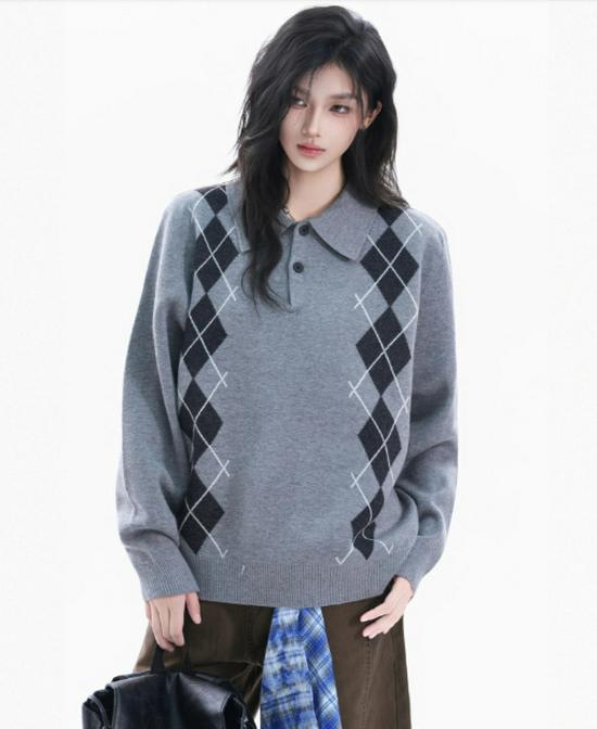 Unisex Retro Plaid Knit Polo Sweater - Autumn/Winter Collection XL сірий колір
Unisex Retro Plaid Knit Polo Sweater - Autumn/Winter Collection XL сірий колір
