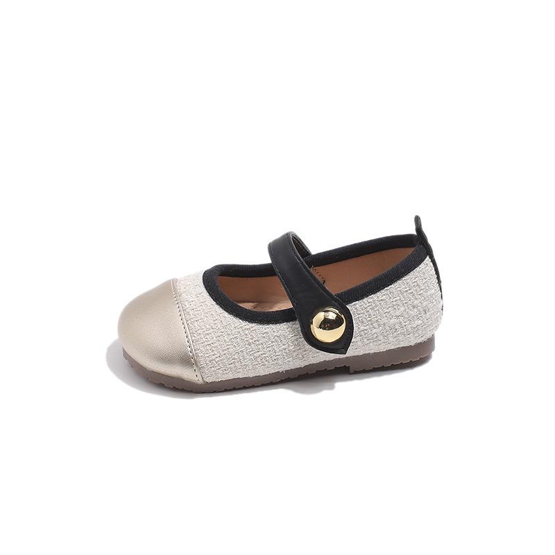 Kids Casual Shoes Round Toes Elegant Girls Princess Flat Shoes Soft Sole Autumn New Children Leather Shoes Sweet MaryJanes 24
Kids Casual Shoes Round Toes Elegant Girls Princess Flat Shoes Soft Sole Autumn New Children Leather Shoes Sweet MaryJanes 24