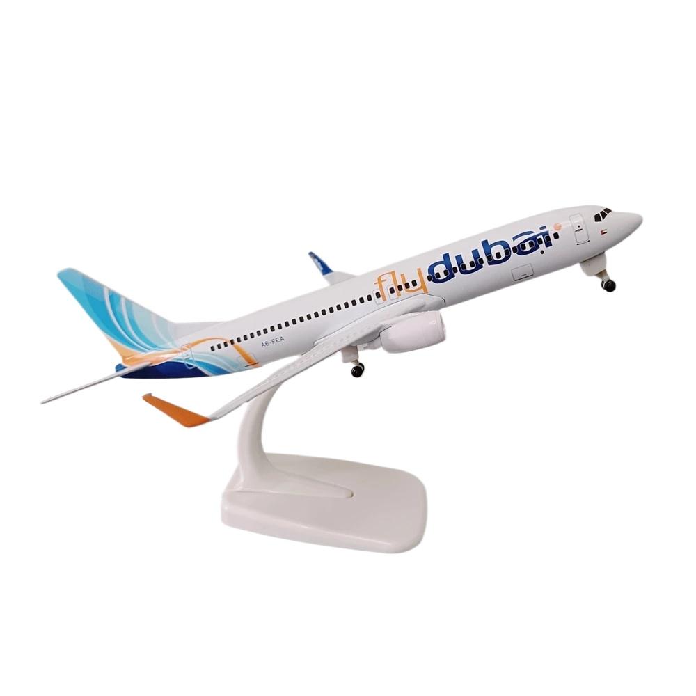 Scale 1/400 Metal Aircraft Replica 20cm Dubai B737 Aircraft Model Miniature Christmas Children s Room Decoration Gift Boys Toys
Scale 1/400 Metal Aircraft Replica 20cm Dubai B737 Aircraft Model Miniature Christmas Children s Room Decoration Gift Boys Toys