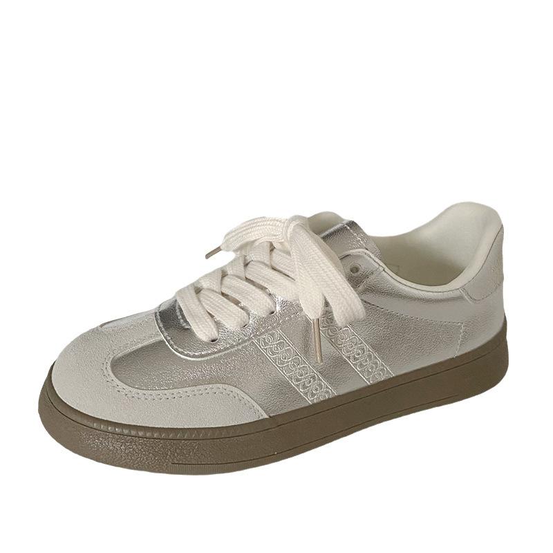 6394 кожаная поверхность немецкие кроссовки женские туфли 2024 новые нишевые ретро супер горячие маленькие белые туфли повседневные туфли на плоской подошве 35 серебряный
6394 кожаная поверхность немецкие кроссовки женские туфли 2024 новые нишевые ретро супер горячие маленькие белые туфли повседневные туфли на плоской подошве 35 серебряный