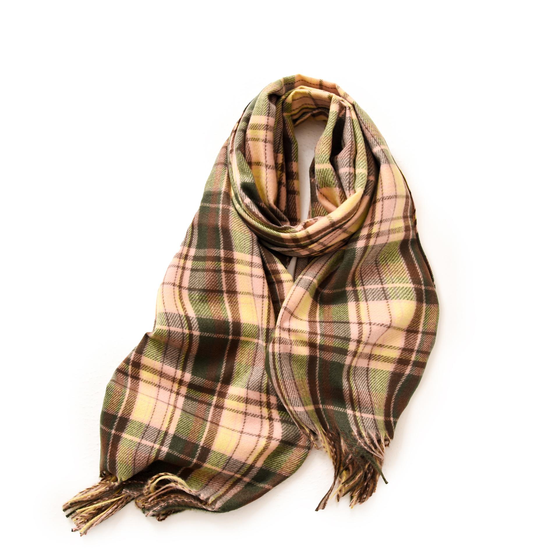 Deqing women s scarf winter plaid imitation cashmere scarf shawl street print scarf medium and long 65*180cm
Deqing women s scarf winter plaid imitation cashmere scarf shawl street print scarf medium and long 65*180cm
