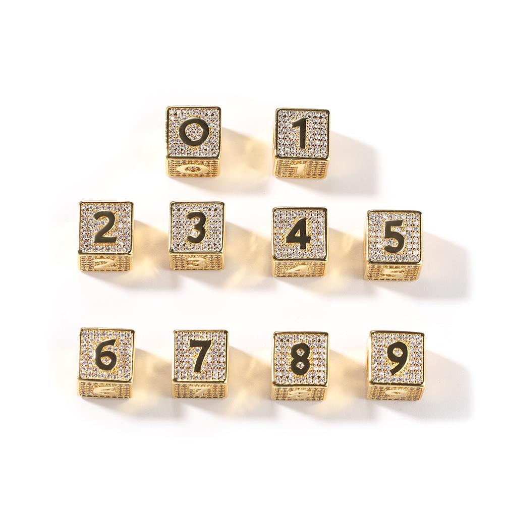 THE BLING KING Cube Initial Letter Number Pendant Box Chain Iced Out Cubic Zirconia Block Letter Fashion Hiphop Jewelry For Gift 9&No chain срібний
THE BLING KING Cube Initial Letter Number Pendant Box Chain Iced Out Cubic Zirconia Block Letter Fashion Hiphop Jewelry For Gift 9&No chain срібний