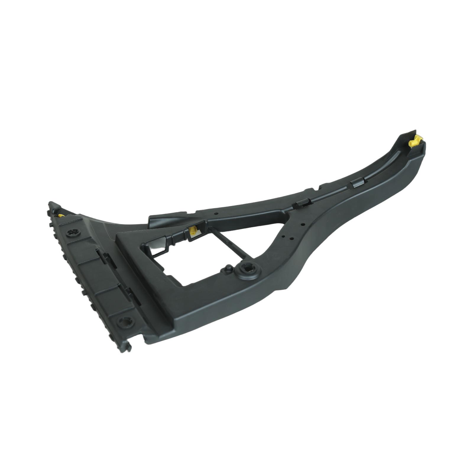 Jaguar XJ (X351) Rear Bumper Bracket (Triangle), Left Side
Jaguar XJ (X351) Rear Bumper Bracket (Triangle), Left Side