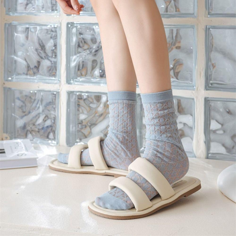 Lace Refreshing Korean Style Socks Women Transparent Socks Glass Silk Socks Flower Geometry Hosiery green-Geometry
Lace Refreshing Korean Style Socks Women Transparent Socks Glass Silk Socks Flower Geometry Hosiery green-Geometry
