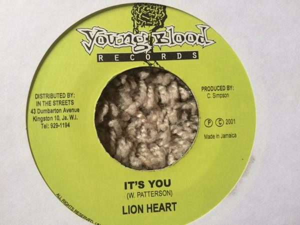 7inch Record LION HEART - It s You NONE Young Blood Rec 2001 Jamaica Reggae, Ska & Dub Used
7inch Record LION HEART - It s You NONE Young Blood Rec 2001 Jamaica Reggae, Ska & Dub Used