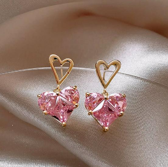 Летнее розовое сердечко с цирконием: Элегантная, высококачественная, сладкая персиковая цепочка на ключицу для девочек
Летнее розовое сердечко с цирконием: Элегантная, высококачественная, сладкая персиковая цепочка на ключицу для девочек