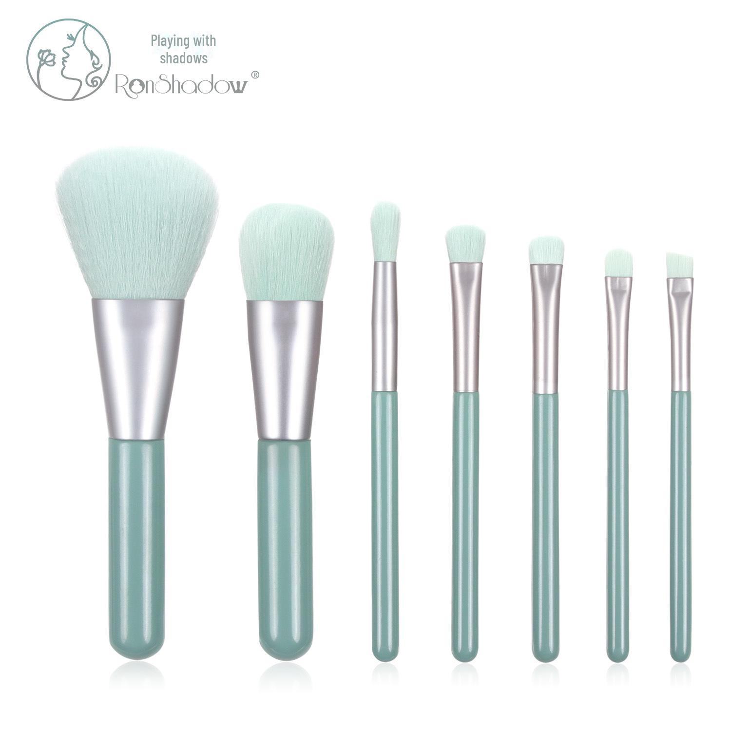 Nongying портативный набор из 7 мини-кистей для макияжа: Включает рассыпчатую пудру и кисти для глаз
Nongying портативный набор из 7 мини-кистей для макияжа: Включает рассыпчатую пудру и кисти для глаз