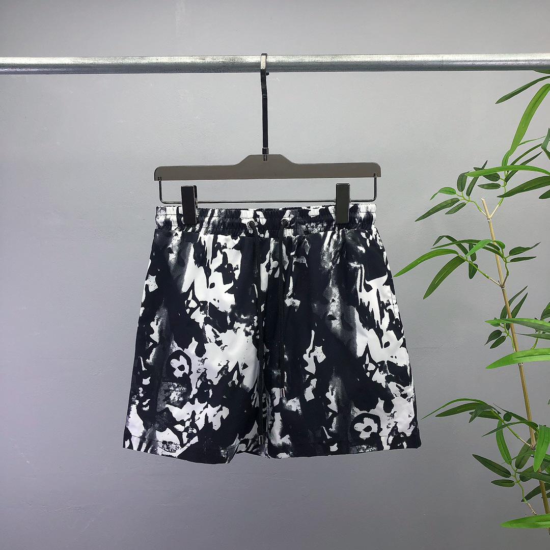 Unisex European & American Casual Summer LV 5-Point Beach Shorts with 3D Print Double Extra Large чорний
Unisex European & American Casual Summer LV 5-Point Beach Shorts with 3D Print Double Extra Large чорний