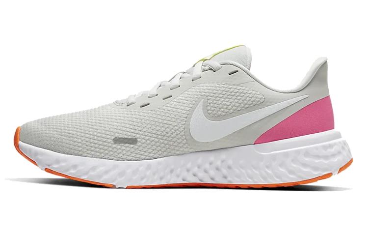 Nike Revolution 5 Platinum Tint Women s BQ3207-007 35.5
Nike Revolution 5 Platinum Tint Women s BQ3207-007 35.5