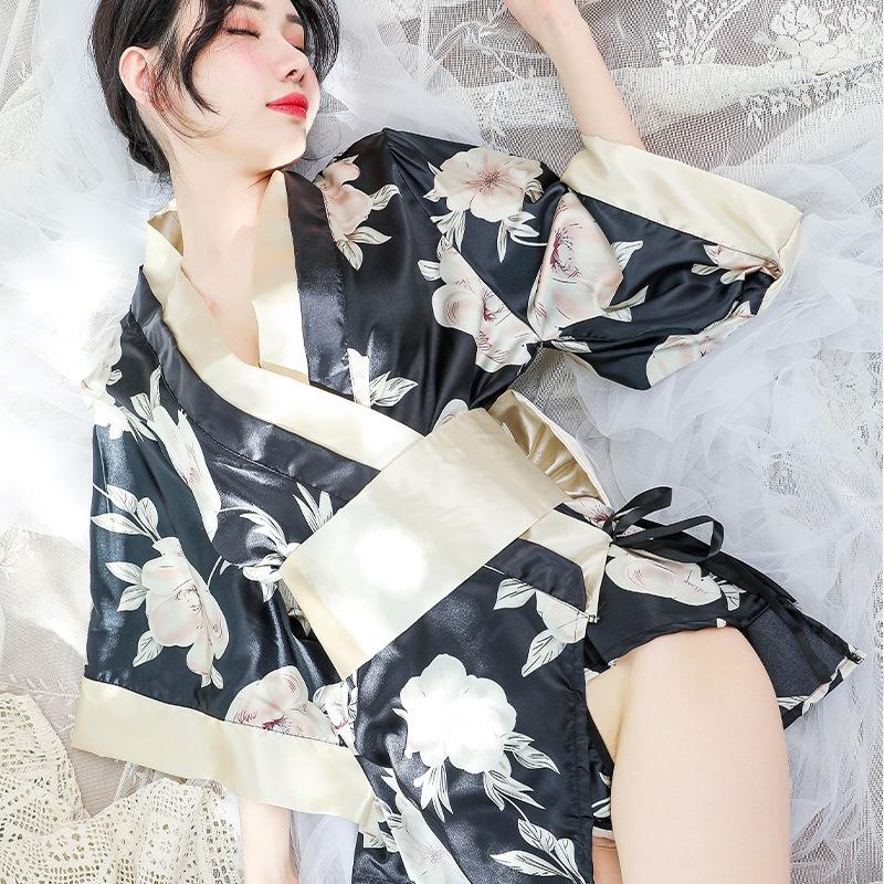 Сексуальный атласный сексуальный костюм униформа соблазнение новое кимоно сексуальное белье женские пижамы пижамы товары для взрослых шелк average size
Сексуальный атласный сексуальный костюм униформа соблазнение новое кимоно сексуальное белье женские пижамы пижамы товары для взрослых шелк average size