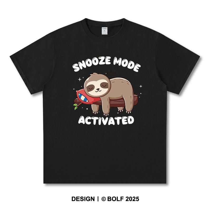 Snooze Mode Activated Printed T-Shirt 100% Cotton Oversized Sleepy Graphic Tees for Men Women Summer Tops Lazycore Streetwear XXXL темно-синього кольору
Snooze Mode Activated Printed T-Shirt 100% Cotton Oversized Sleepy Graphic Tees for Men Women Summer Tops Lazycore Streetwear XXXL темно-синього кольору