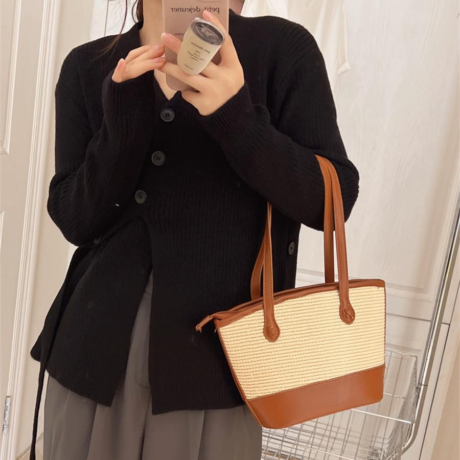 Вязаный кардиган с нерегулярной диагональной пряжкой и лентой Design Sense Модный темпераментный свитер для женщин Повседневная удобная женская одежда для поездок на работу чёрный
Вязаный кардиган с нерегулярной диагональной пряжкой и лентой Design Sense Модный темпераментный свитер для женщин Повседневная удобная женская одежда для поездок на работу чёрный