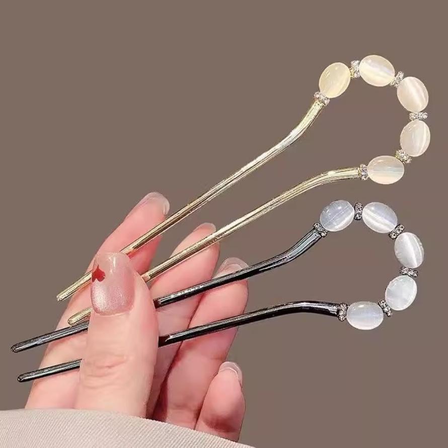 New Trendy Metal U-Shaped Hair Stick for Women Luxury Crystal Opal Hair Clip Pins Hairpin Headwear Hair Styling Tools
New Trendy Metal U-Shaped Hair Stick for Women Luxury Crystal Opal Hair Clip Pins Hairpin Headwear Hair Styling Tools