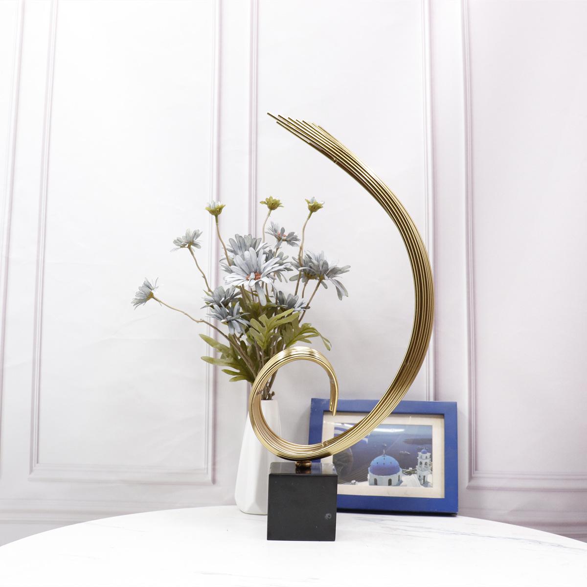 Simple Modern Metal Wave Desktop Ornament for Living Room, Study, or Office
Simple Modern Metal Wave Desktop Ornament for Living Room, Study, or Office