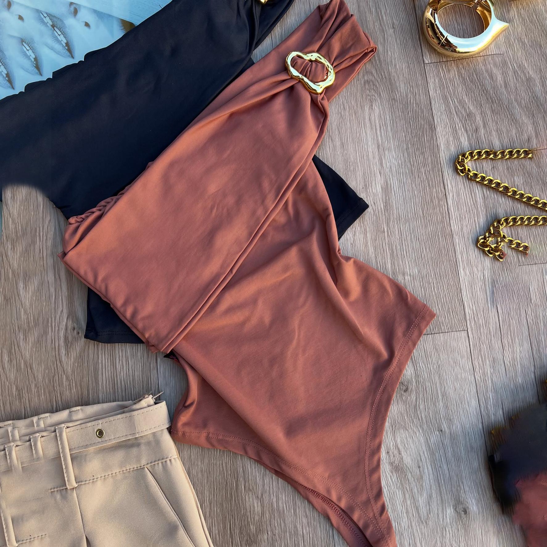 Купальник на одно плечо Женская купальная одежда 2025 Сексуальные бикини Женский бикини Купальники с вырезами Боди Купальный костюм Пляжная одежда XL
Купальник на одно плечо Женская купальная одежда 2025 Сексуальные бикини Женский бикини Купальники с вырезами Боди Купальный костюм Пляжная одежда XL