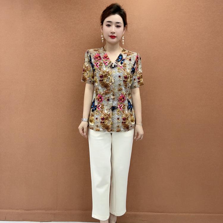 2026 Summer Fashion: Women s Versatile Printed Lapel Short-Sleeve Top for Middle Aged & Elderly 5XL (suggested 150-165 jin)
2026 Summer Fashion: Women s Versatile Printed Lapel Short-Sleeve Top for Middle Aged & Elderly 5XL (suggested 150-165 jin)