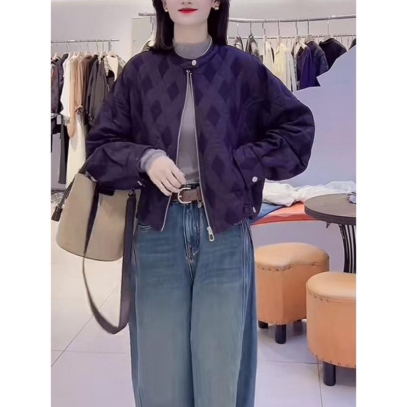 Women s Diamond Quilted Short Jacket - Versatile Spring Top for Petite Sizes Large темно-синього кольору
Women s Diamond Quilted Short Jacket - Versatile Spring Top for Petite Sizes Large темно-синього кольору