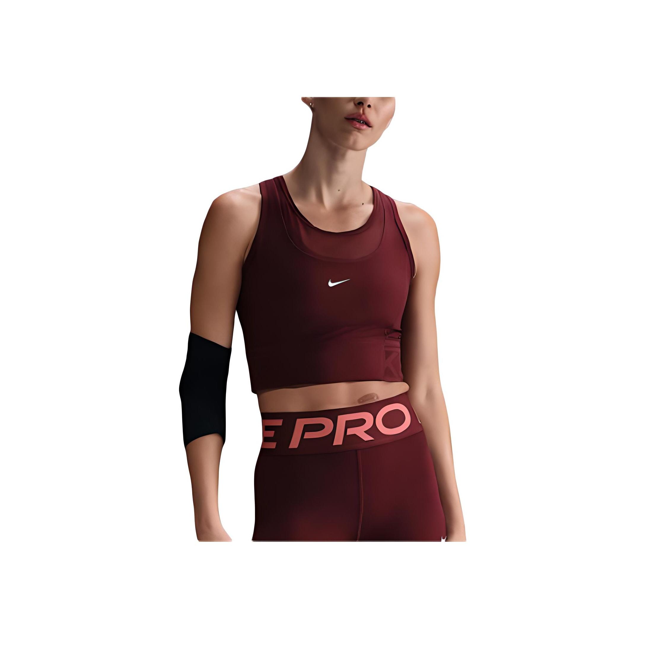 Nike Logo Fitted Short Sleeveless Tank Top Women tops Red HJ1192-619 XS
Nike Logo Fitted Short Sleeveless Tank Top Women tops Red HJ1192-619 XS