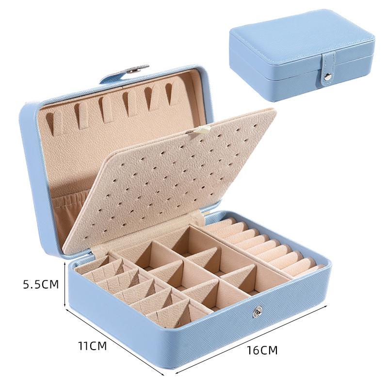 1 шт. кожаная портативная шкатулка для украшений, двойная простая шкатулка для сережек и колец, вмещает 68 сережек 16x11x5cm
1 шт. кожаная портативная шкатулка для украшений, двойная простая шкатулка для сережек и колец, вмещает 68 сережек 16x11x5cm