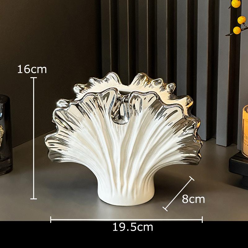 Silver Plated Shells Statue Desk Decoration Flower Arrangement Ornaments Creative Shells Ceramic Sculpture Room Aesthetic Decor
Silver Plated Shells Statue Desk Decoration Flower Arrangement Ornaments Creative Shells Ceramic Sculpture Room Aesthetic Decor