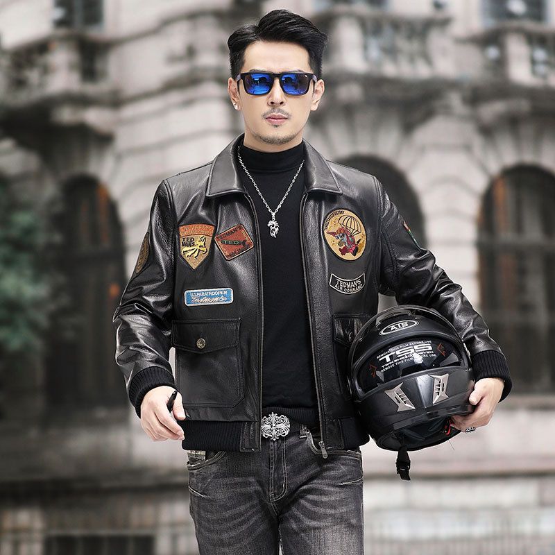 New Men s Goatskin Motorcycle Leather Jacket Short Style Harley Retro Lapel Leather Jacket Middle-Aged Label Leather Coat Black 190/100A
New Men s Goatskin Motorcycle Leather Jacket Short Style Harley Retro Lapel Leather Jacket Middle-Aged Label Leather Coat Black 190/100A
