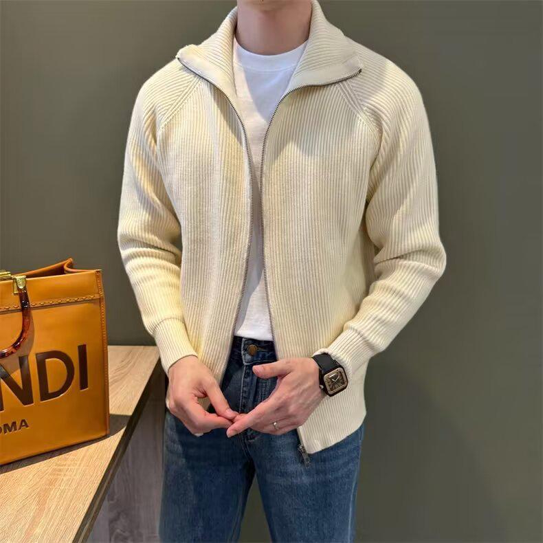 Men s Fashionable Minimalist Double Zipper Knit Cardigan - Solid Color, Stand Collar, Long Sleeve, Loose Fit for Autumn/Winter. Medium слонова кістка/білий
Men s Fashionable Minimalist Double Zipper Knit Cardigan - Solid Color, Stand Collar, Long Sleeve, Loose Fit for Autumn/Winter. Medium слонова кістка/білий