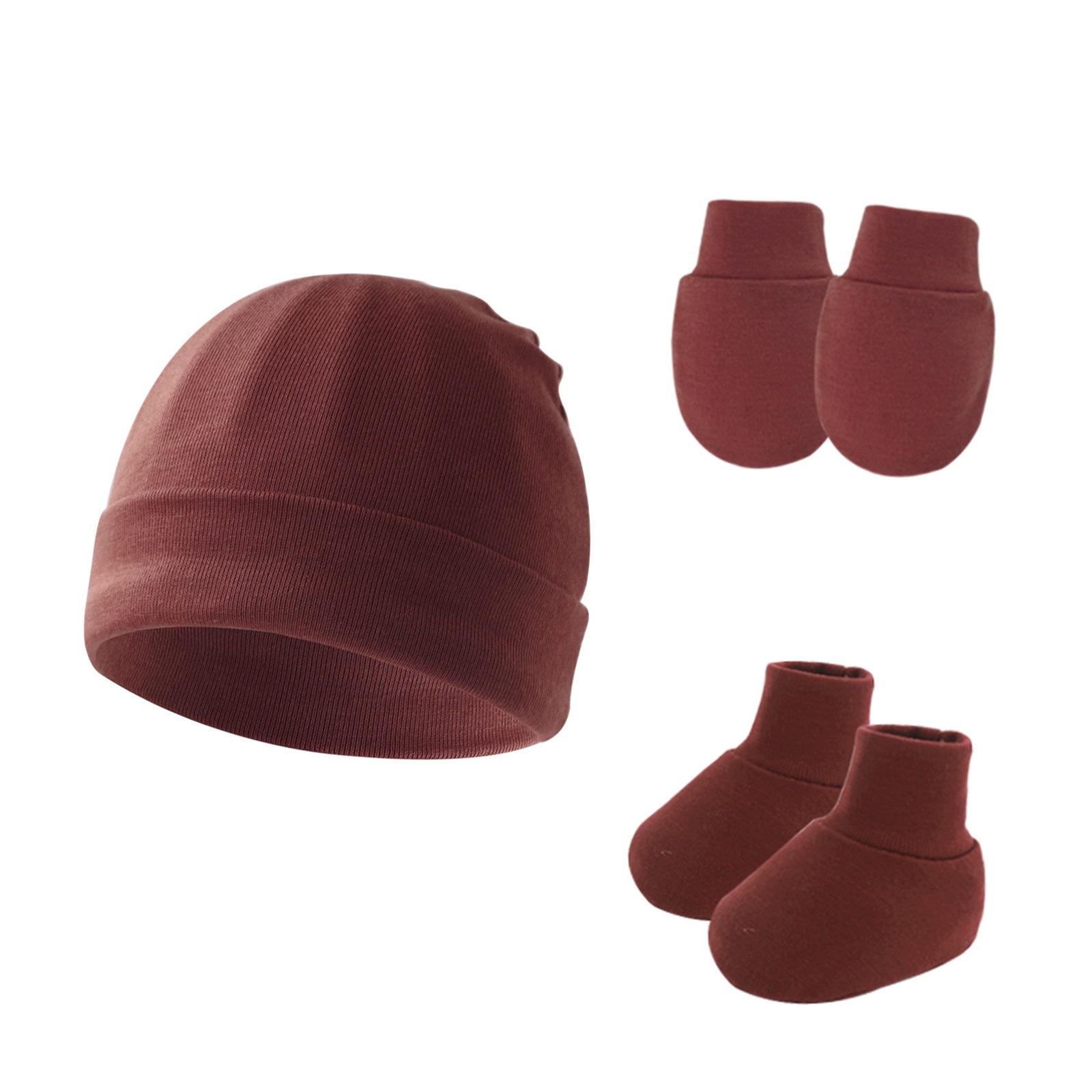 Теплий набір для новонароджених. Бавовняний капелюшок з рукавицями та пінетками. Комфортний набір для захисту немовлят від 0 до 6 місяців.
Теплий набір для новонароджених. Бавовняний капелюшок з рукавицями та пінетками. Комфортний набір для захисту немовлят від 0 до 6 місяців.