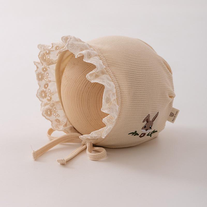 Guai Bao Spring & Autumn New Rabbit Embroidery Newborn Ear Protection Princess Hat 33-45cm (3-20 months) бежевий
Guai Bao Spring & Autumn New Rabbit Embroidery Newborn Ear Protection Princess Hat 33-45cm (3-20 months) бежевий