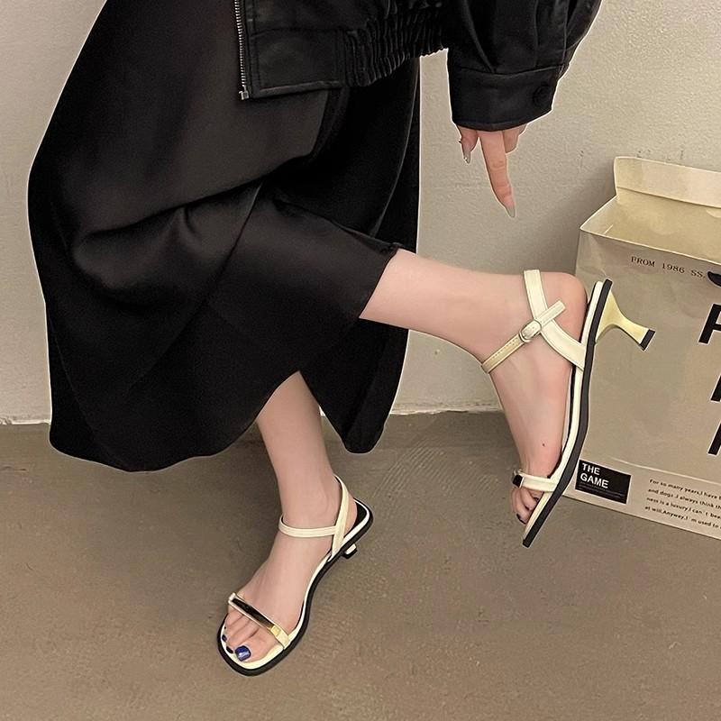 Fashion platform sandals for women s outer wear, new models in the spring and summer of 2024, one-word with open-toed stiletto, one-word buckle wome 35 чёрный
Fashion platform sandals for women s outer wear, new models in the spring and summer of 2024, one-word with open-toed stiletto, one-word buckle wome 35 чёрный