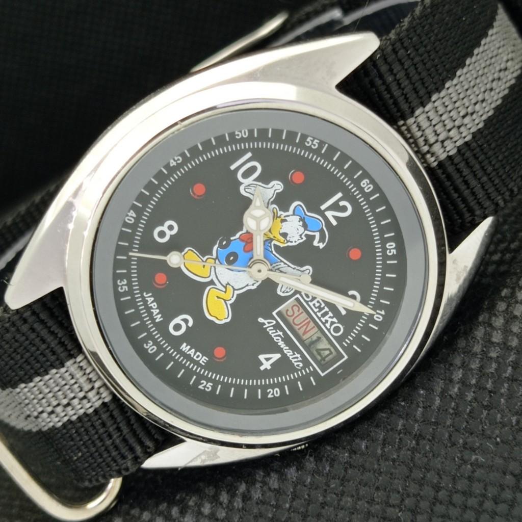 Б/у винтажные мужские часы SEIKO с рисунком на циферблате AUTO 7009A из Японии, черные, 583b-a306459-2 SKU583b-a306459
Б/у винтажные мужские часы SEIKO с рисунком на циферблате AUTO 7009A из Японии, черные, 583b-a306459-2 SKU583b-a306459