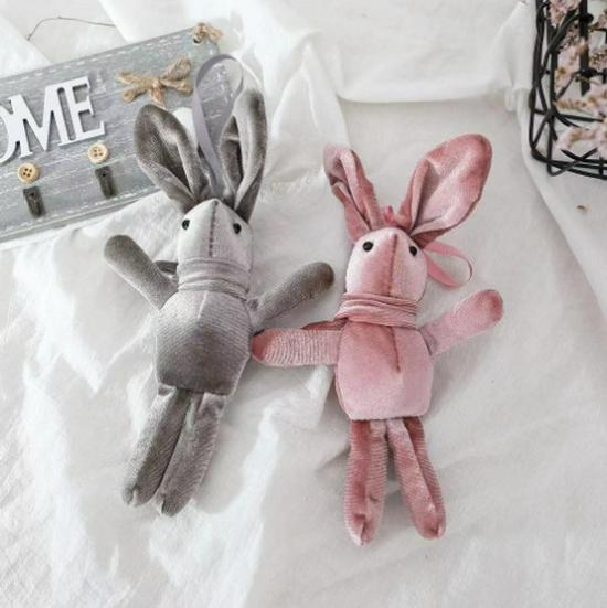 Novel Green Jewelry Gift Box - Fashionable Lid and Base for Rings & Bracelets
Novel Green Jewelry Gift Box - Fashionable Lid and Base for Rings & Bracelets