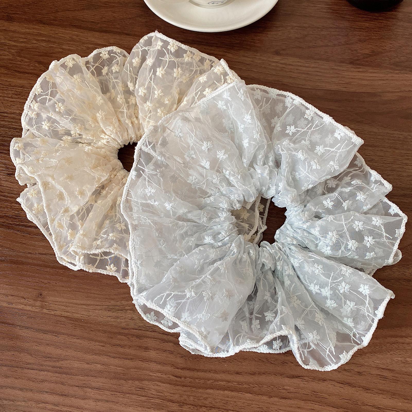 French Retro Hair Rope Exquisite Hollow Flower Shaped Large Intestine Hair Ring For Women Girls Meatball Head Hair Accessories
French Retro Hair Rope Exquisite Hollow Flower Shaped Large Intestine Hair Ring For Women Girls Meatball Head Hair Accessories