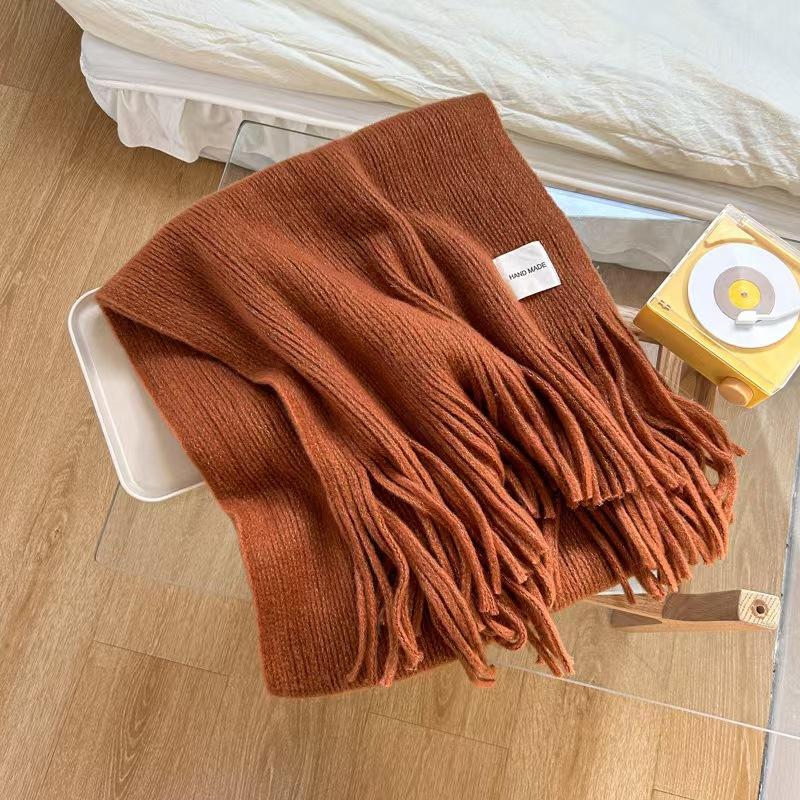 Новый осенне-зимний шарф для женщин с высококачественным ощущением. Однотонная вязаная шаль с кисточками. Универсальный и теплый толстый шарф. 50*200CM
Новый осенне-зимний шарф для женщин с высококачественным ощущением. Однотонная вязаная шаль с кисточками. Универсальный и теплый толстый шарф. 50*200CM