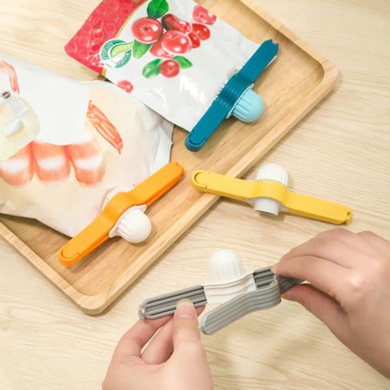 Зажим для запечатывания пищевых продуктов, влагостойкий зажим для хранения закусок, прочная насадка для выброса специй для домашней кухни оранжевый
Зажим для запечатывания пищевых продуктов, влагостойкий зажим для хранения закусок, прочная насадка для выброса специй для домашней кухни оранжевый
