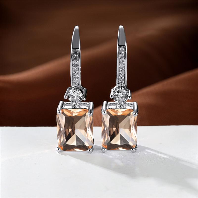 Серьги-капли в стиле бохо серебряного цвета для вечеринки, маленькие, изящные, квадратные, с камнями, для женщин, прямоугольные, висячие серьги, свадебные украшения шампанского/серебряный
Серьги-капли в стиле бохо серебряного цвета для вечеринки, маленькие, изящные, квадратные, с камнями, для женщин, прямоугольные, висячие серьги, свадебные украшения шампанского/серебряный