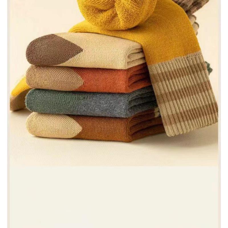 Women s Terry Socks: Autumn/Winter Velvet-Thick, Mid-Tube, 3-Bar Japanese Style, Warm Towel, Long Socks. One size
Women s Terry Socks: Autumn/Winter Velvet-Thick, Mid-Tube, 3-Bar Japanese Style, Warm Towel, Long Socks. One size