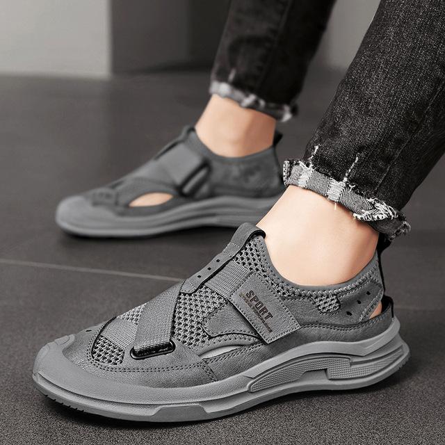 Summer Men s Sandals Fashion Outdoor Non Slip Platform Beach Slippers Breathable Casual Shoes Men Fashion Designer Sandalias 44 сірий
Summer Men s Sandals Fashion Outdoor Non Slip Platform Beach Slippers Breathable Casual Shoes Men Fashion Designer Sandalias 44 сірий