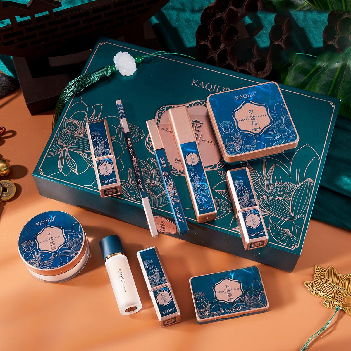 Набор для макияжа, набор из 10 предметов, рождественская косметика ко Дню святого Валентина, резной красный костюм, подарочная коробка
Набор для макияжа, набор из 10 предметов, рождественская косметика ко Дню святого Валентина, резной красный костюм, подарочная коробка