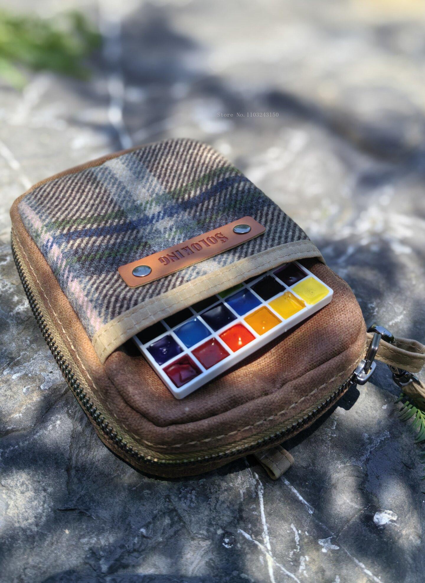 Handmade Oil Wax Canvas Wool A7 Zipper Loose-leaf Notepad Hand Account Notebook Storage Bag Sketching Art Painting Pencil Bags
Handmade Oil Wax Canvas Wool A7 Zipper Loose-leaf Notepad Hand Account Notebook Storage Bag Sketching Art Painting Pencil Bags