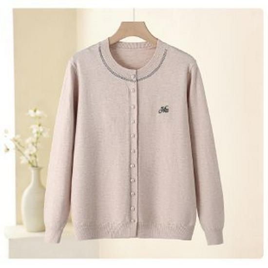 Mom s 2026 Spring Collection: Popular New Knit Top for Middle-Aged and Elderly Women - Sweater Base Layer 3XL бежевий
Mom s 2026 Spring Collection: Popular New Knit Top for Middle-Aged and Elderly Women - Sweater Base Layer 3XL бежевий