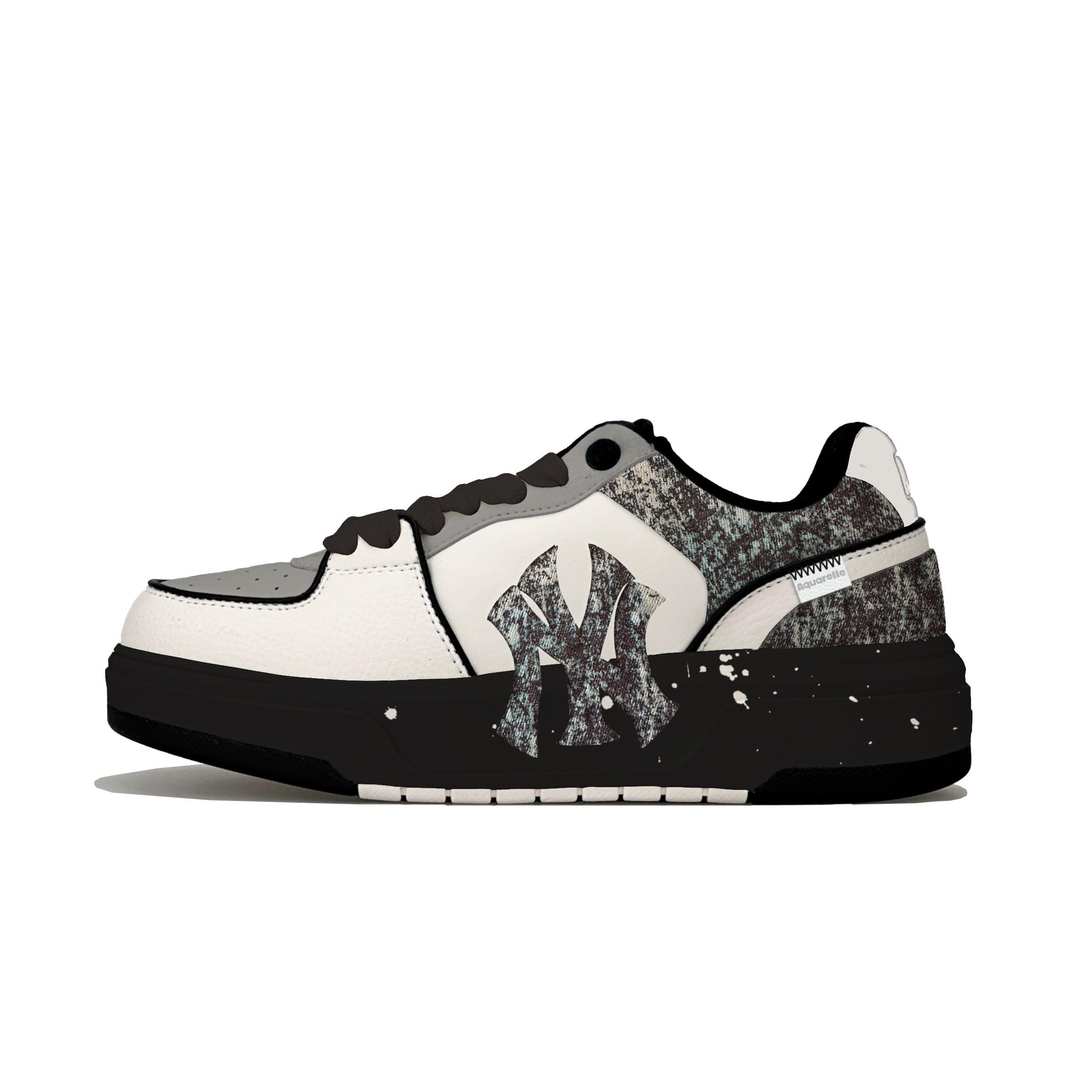 MLB Chunky Liner Abrasion Resistant Height Increasing Low top Skateboard Shoes Unisex Black White 3ASXCA12N-50WHS(Team338-) 42.5
MLB Chunky Liner Abrasion Resistant Height Increasing Low top Skateboard Shoes Unisex Black White 3ASXCA12N-50WHS(Team338-) 42.5