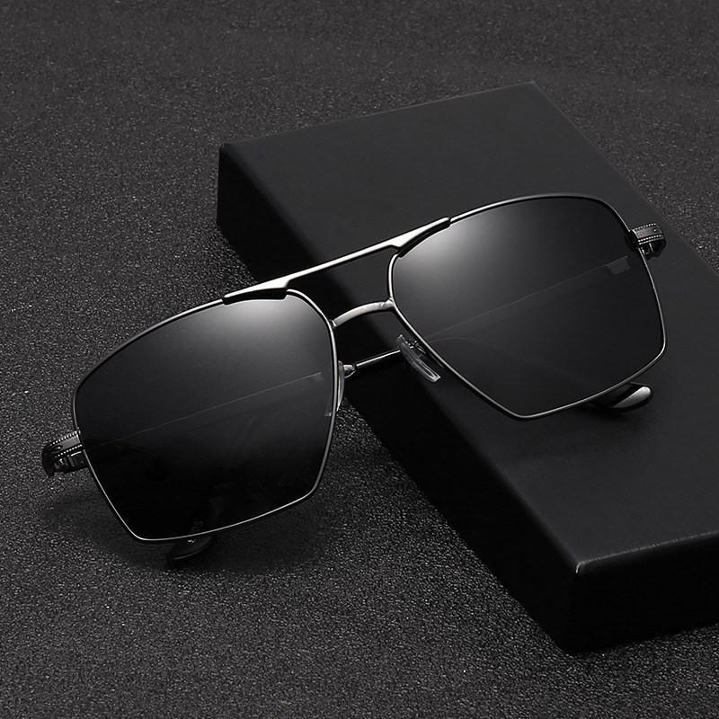 Polarization Sunglasses Men Women Brand Design Classic Driving Square Frame Fashion Sun Glasses Male Goggle Gafas De So UV400
Polarization Sunglasses Men Women Brand Design Classic Driving Square Frame Fashion Sun Glasses Male Goggle Gafas De So UV400