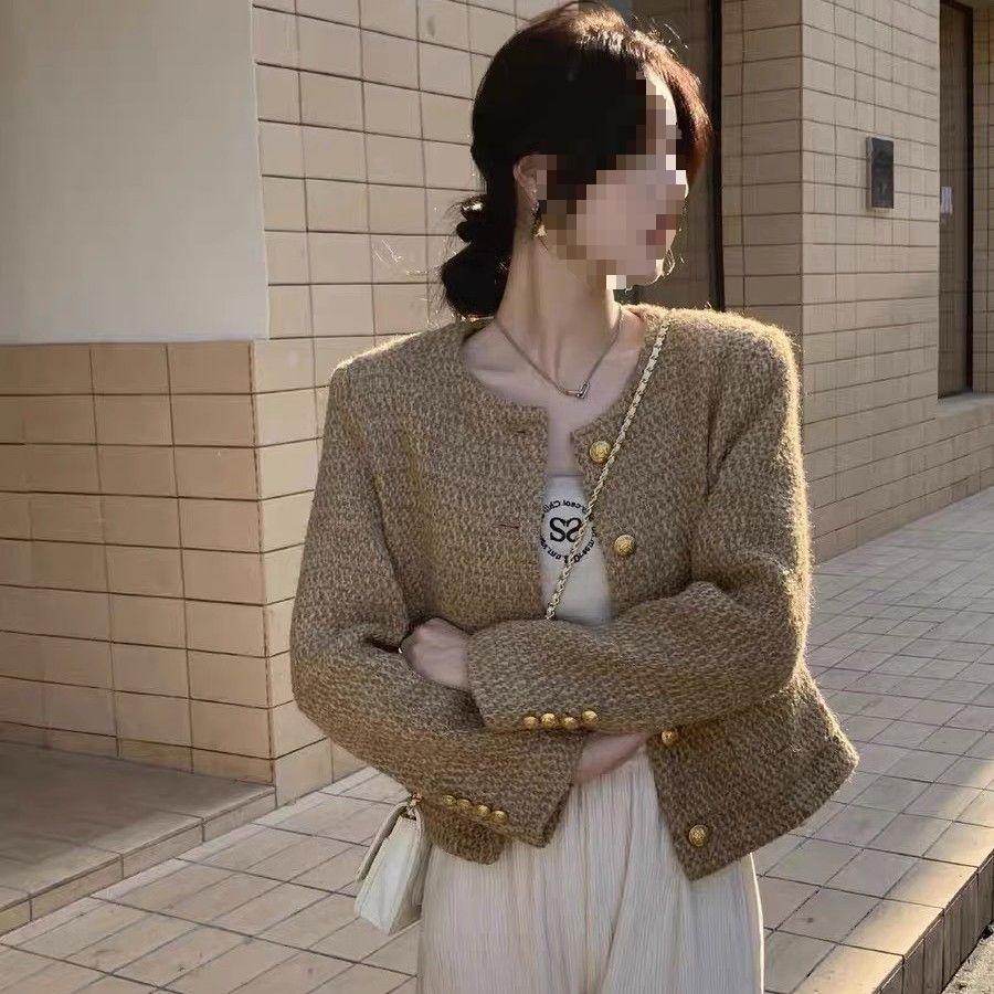 Trendy Women s Versatile Sweetheart Wool Jacket in French Style S for 90-100 lbs
Trendy Women s Versatile Sweetheart Wool Jacket in French Style S for 90-100 lbs